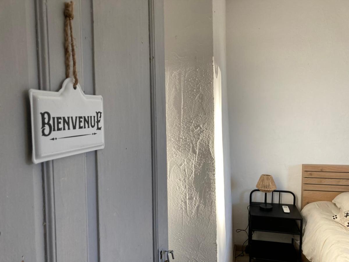 chambre privée dans maison drômoise - jacuzzi - viarhona - autoroute Châteauneuf-du-Rhône Exterior foto