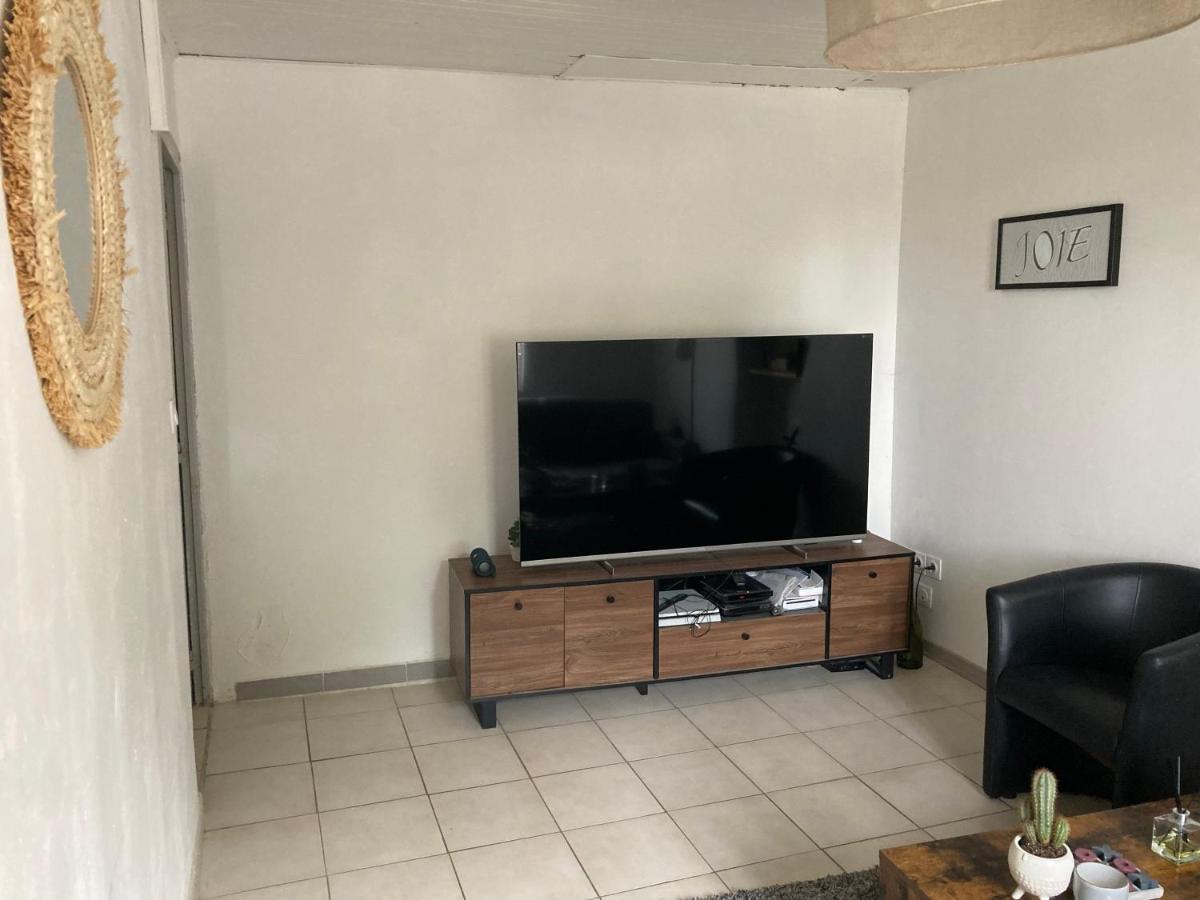 chambre privée dans maison drômoise - jacuzzi - viarhona - autoroute Châteauneuf-du-Rhône Exterior foto
